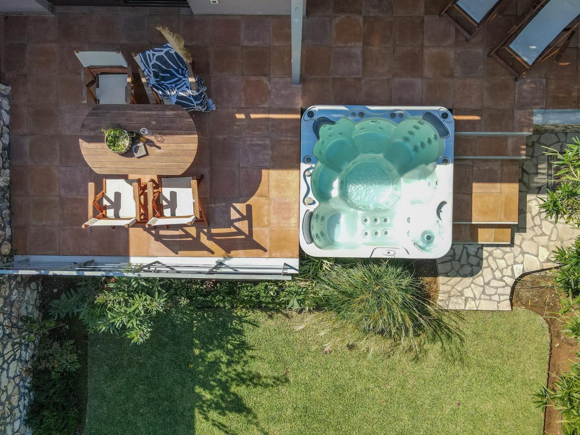 Klaritz Luxury Suites 라시 외부 사진