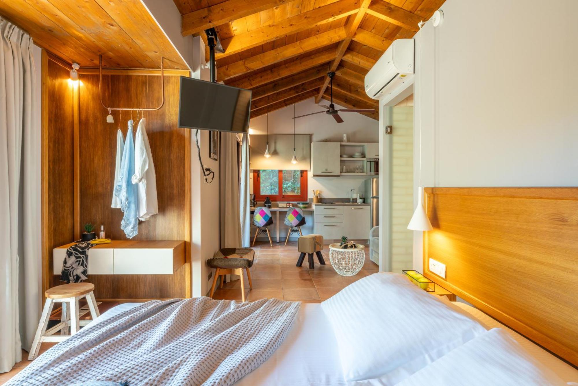 Klaritz Luxury Suites 라시 외부 사진